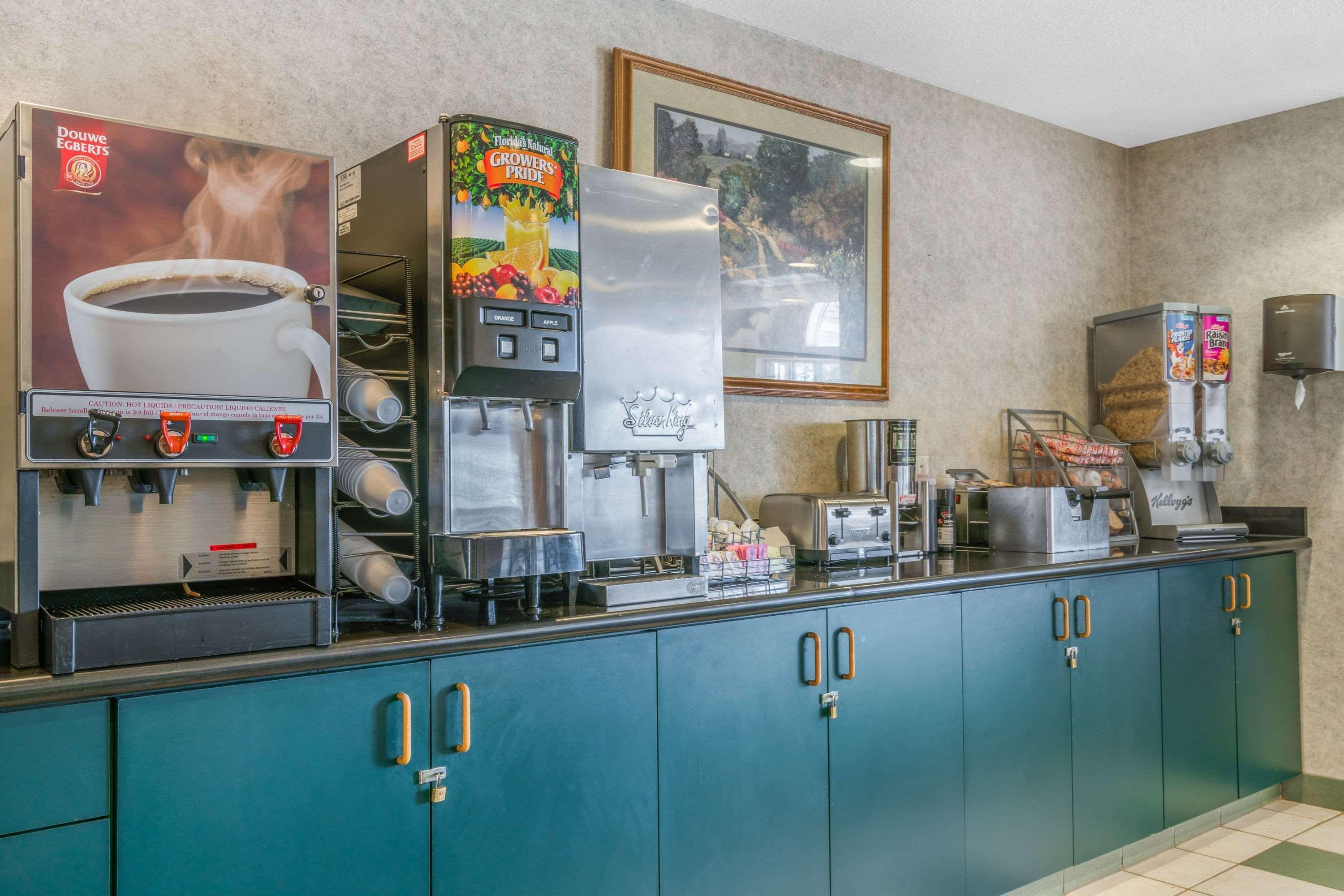 Super 8 By Wyndham Airport 2* Fargo